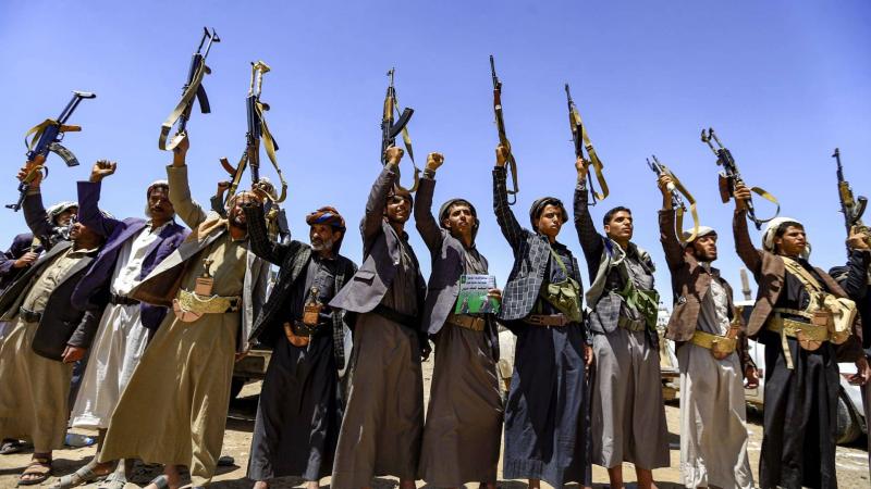 Title: Houthis Delay Release of 100 Detainees