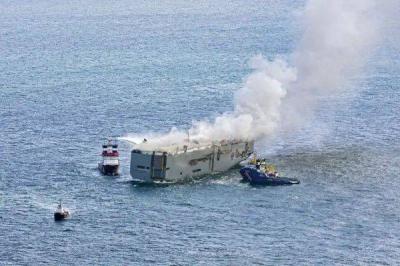 Title: Fire on Ship Carrying 500 Electric Cars Off the Dutch Coast