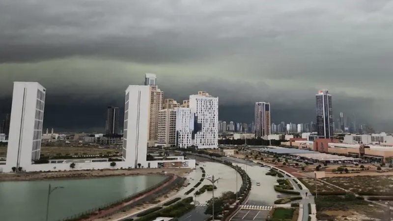 After the Rainstorm: A Green Cloud Appears in the UAE