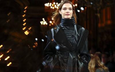 Stella McCartney's Fashion: Innovations Inspired by Nature