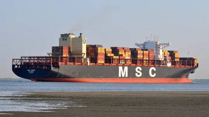 Title: Iranian Revolutionary Guard Seizes Ship Near Strait of Hormuz