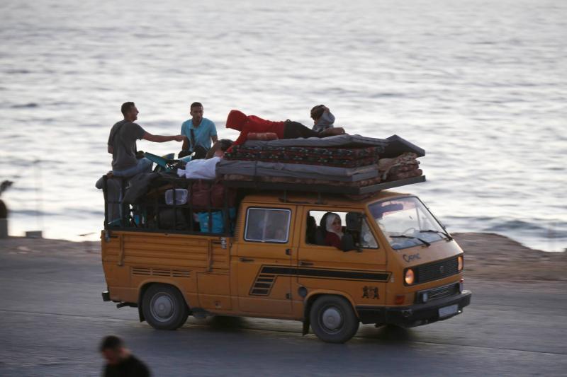 UNRWA: About 150,000 People Fleeing from Rafah