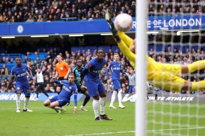 Last-Minute Goals Secure Chelsea Victory Over Leicester