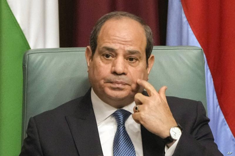 Sisi Asks Lenders to 
