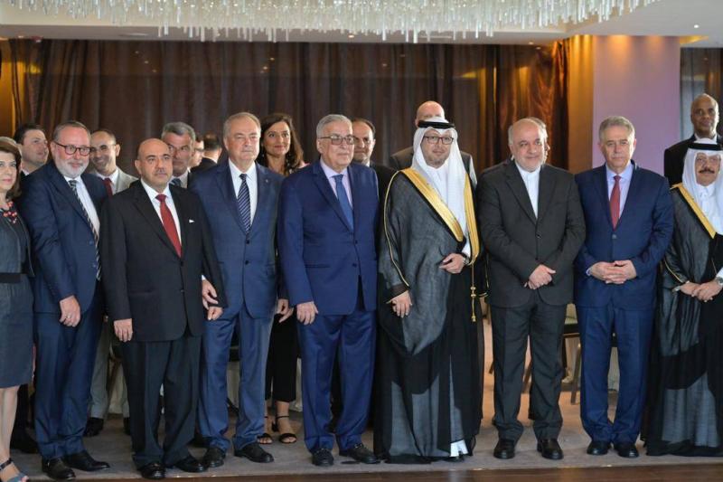 Bukhari Hosts Dinner on 