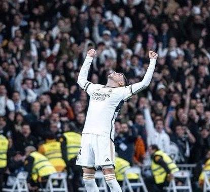 Six Goals in a Thrilling Draw Between Real Madrid and City in the Champions League