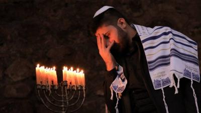 Accusations Against Polish MP Who Extinguished Hanukkah Candles with Fire Extinguisher in Parliament