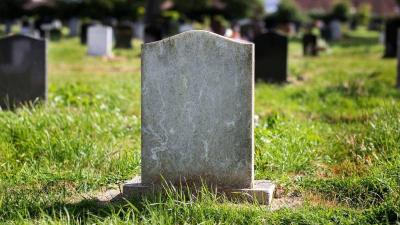 "Return from the Grave": Buried Alive for 4 Days! (Video)