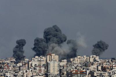 Ministry of Health: 6 Palestinians Killed in Israeli Airstrike in Jenin
