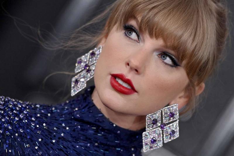 After the Spread of Indecent Photos of Taylor Swift, 