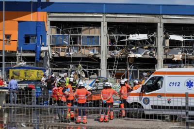 Explosion at Home Improvement Store in Romania