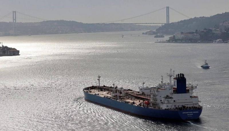 Turkey... Navigation Halted in the Bosphorus After Ship Engine Failure