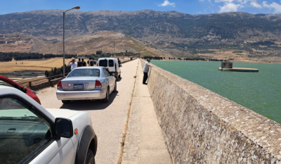A Fisherman Rescues Young Woman Who Tried to Commit Suicide from Qaraoun Dam