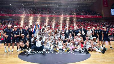 Real Madrid Champions of the Spanish Basketball League