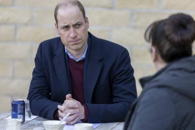 Settlement of "Tapping" Between Prince William and Murdoch... What About Harry?