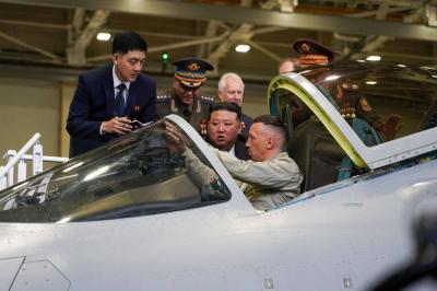 North Korean Leader Visits Aircraft Factory in Russia