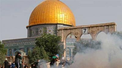 Title: Settlers Storm Al-Aqsa Mosque