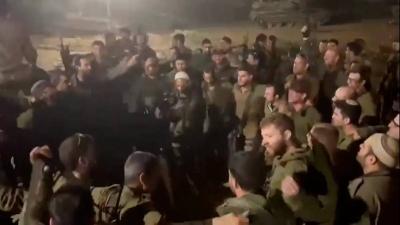 Video - Israeli Soldiers to the Tune of "Strike and the Wind Howls"