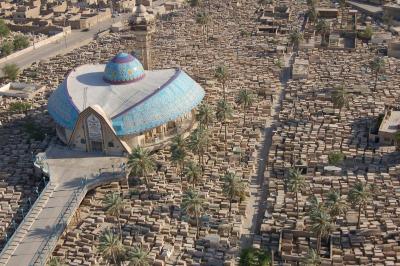 Excavation of Graves in Iraq