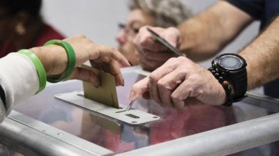 French Interior Ministry: Voter Turnout at 59.39% in First Round