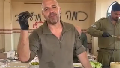 Video: Israeli Soldiers Turn Mosque into Kitchen