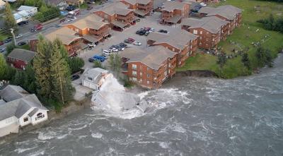 Title: Disaster in Alaska: What is Happening?