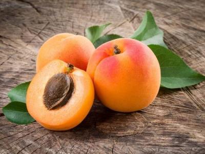 7 Foods with More Iron than Spinach: Perfect for Summer