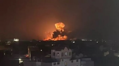 American-British Airstrikes on Al-Jabana Area West of Hudaydah