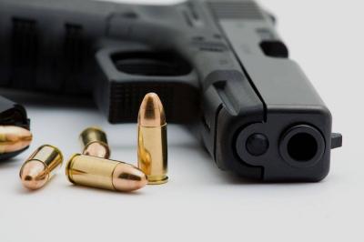 Title: Freezing the Effect of Weapon Licenses Throughout Lebanese Territory