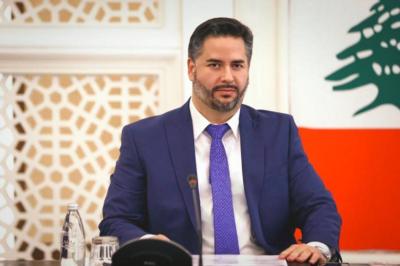 Minister of Economy Meets Omani Delegation at the Economic Forum in Doha