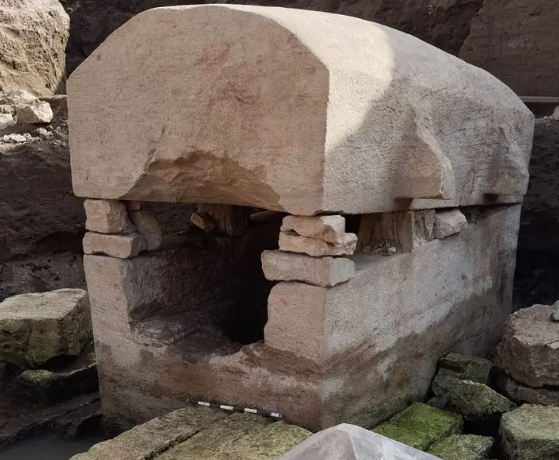 Discovery of an Archaeological Treasure Beneath a Hospital in Egypt (Image)