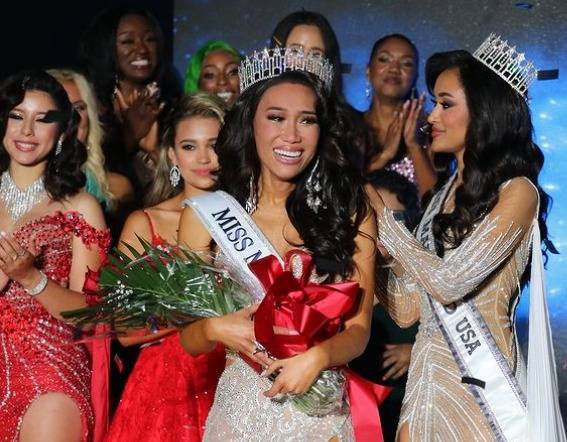 First Transgender Winner of a Beauty Pageant