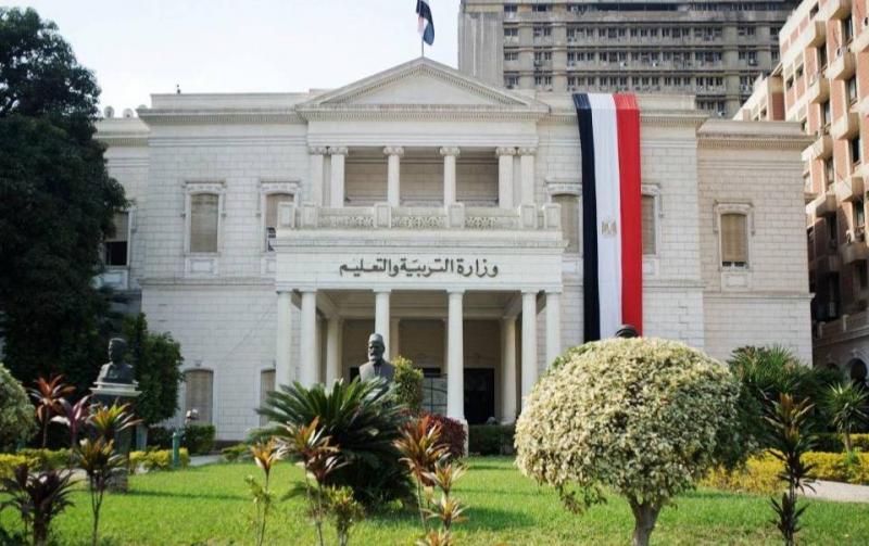 Egyptian Education Ministry Responds to News of Circulated Intermediate Certificate Exam Questions