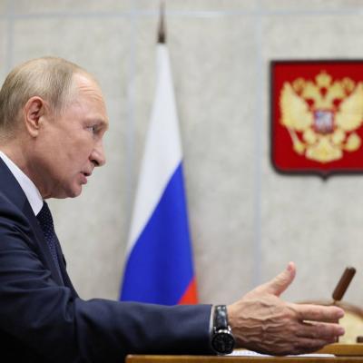 U.S. Officials Describe Events in Russia as "Cracks"