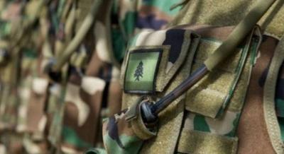 الجيش: استشهاد عسكري واصابة 5 آخرين أثناء عملية الدهم التي تنفذها قوة من الجيش في الشروانة والتي أسفرت عن توقيف عدد من المطلوبين
