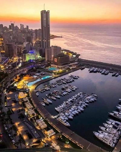 الكهرباء والمياه تعيقان السياحة.. فكيف يتحضّر القطاع للموسم؟
