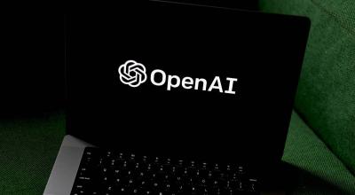 Title: AI Company CEO Stresses the Need for Regulatory Frameworks to Mitigate "Risks"