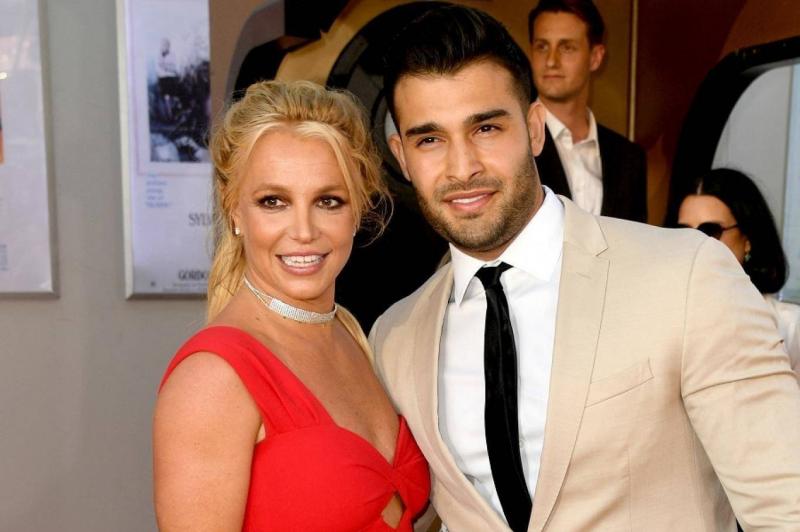 Britney Spears Feels 