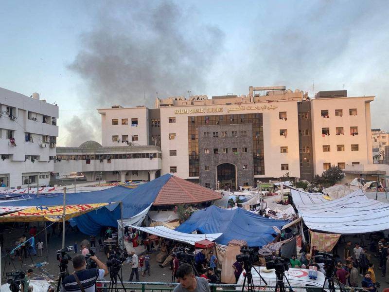 Israeli Army Blows Up Building in Al-Shifa Hospital... 50 Killed