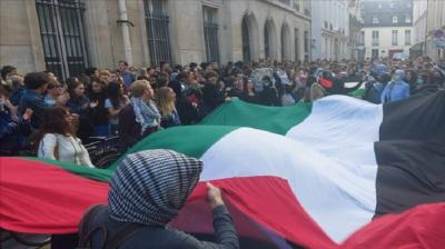 بالفيديو- مظاهرات طلابية في باريس دعمًا لغزة ولبنان