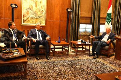 Delegation from "The Kataeb" at Ain al-Tineh