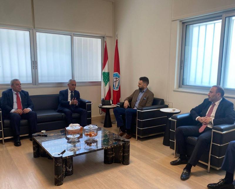 Timour Jumblatt Receives a Delegation from the Amal Movement