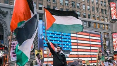 # Manhattan Faces Traffic Standstill: Bridge Closures and Calls to Lift Gaza Blockade