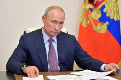 Putin Congratulates Bezhakiyan on His Election as President of Iran