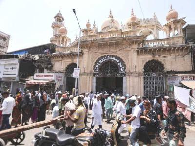 Muslims Flee Gurugram in India After Attacks and Clashes Over Religious Reasons