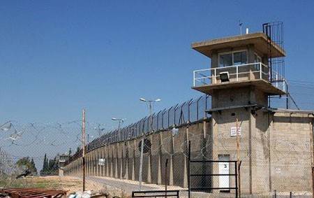 Video - After 28 Months... Release of Palestinian Prisoner Mohammad Al-Qadi