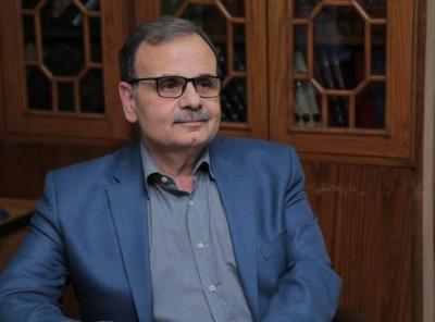 Al-Buzri Discusses Social Conditions in Sidon with Hajjari