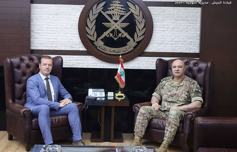 Army Commander and Slovak Ambassador Discuss Current Situation