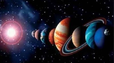 Astronomical Phenomena in the Coming Hours: Moon Conjunctions with Three Planets