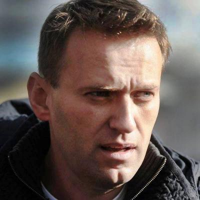 Russian Opposition Figure Navalny Mocks Cold Weather in "Polar Wolf" Prison